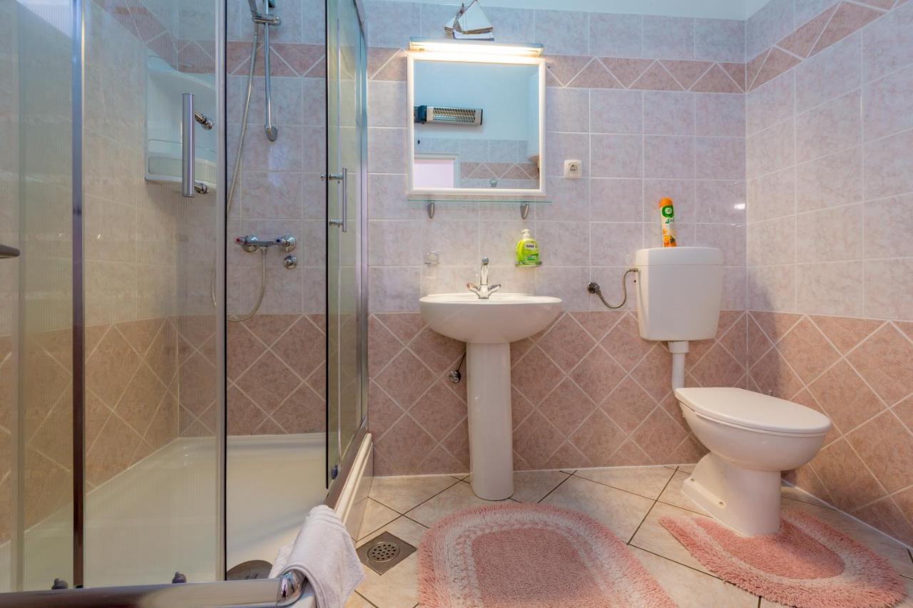Zupan Apartment Crikvenica Exterior photo